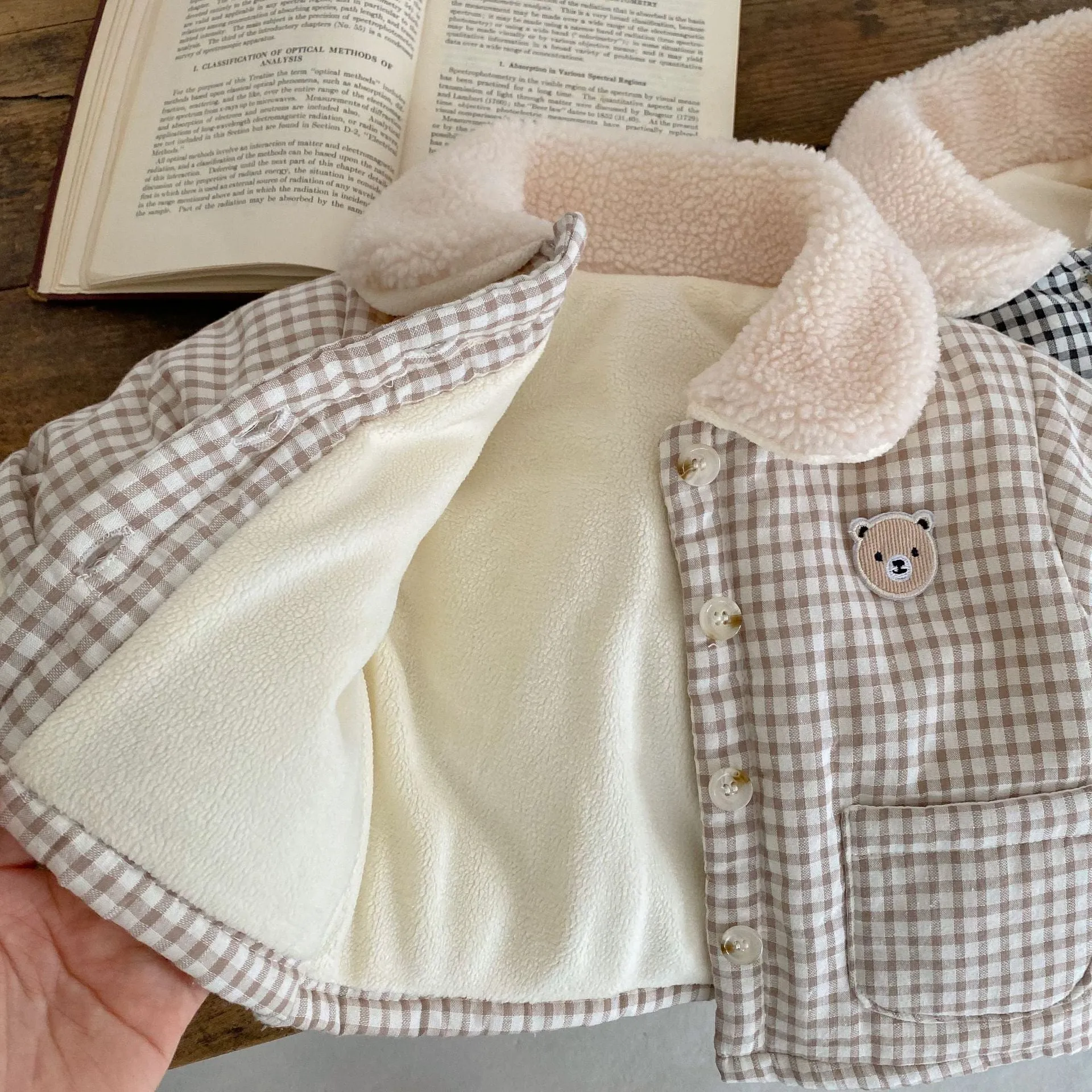 Baby Girls Checked Jackets Outwears Wholesale 221104136