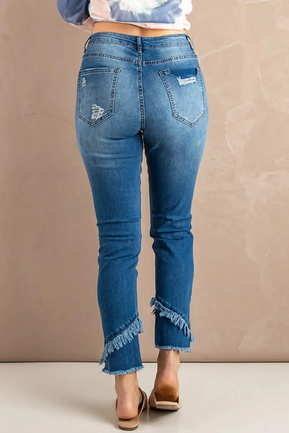 Distressed & Frayed Skinny Jeans
