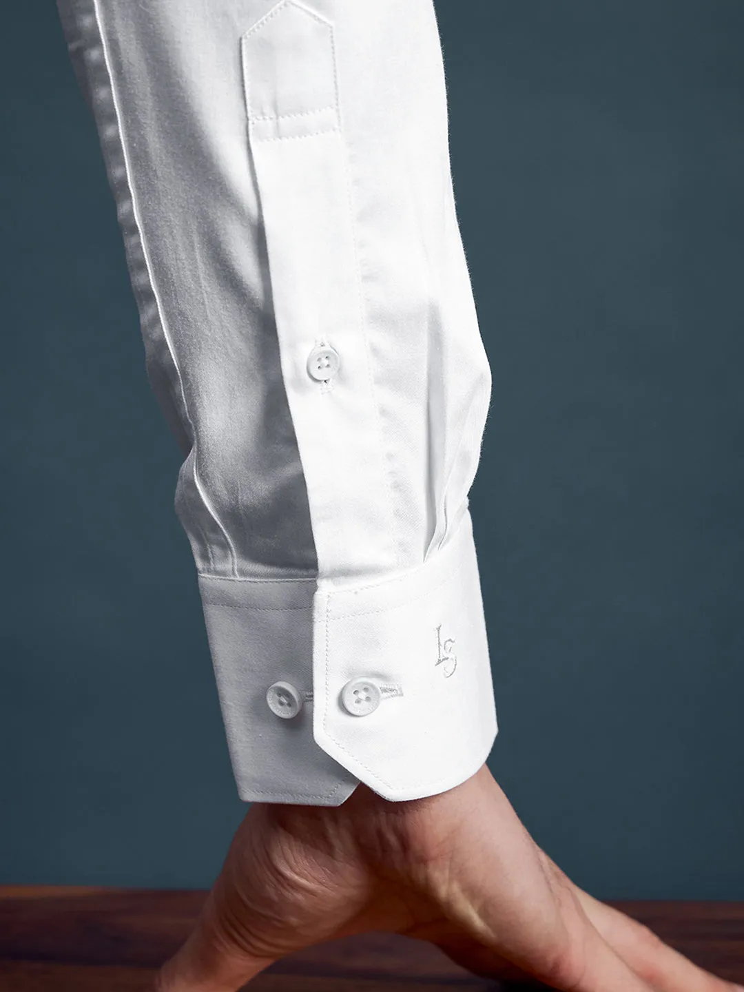 Men's Slim Fit Solid White Formal Shirt