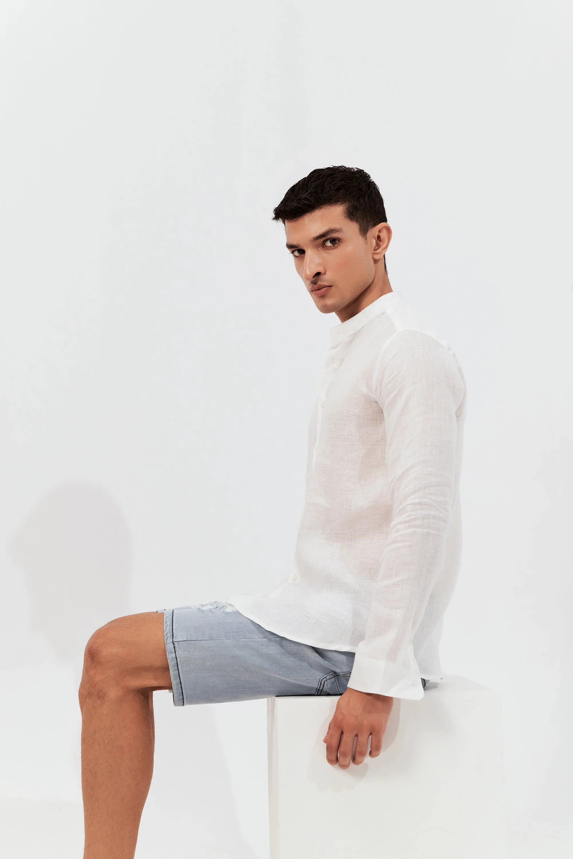 Men's Textured Button-Up Shirt White