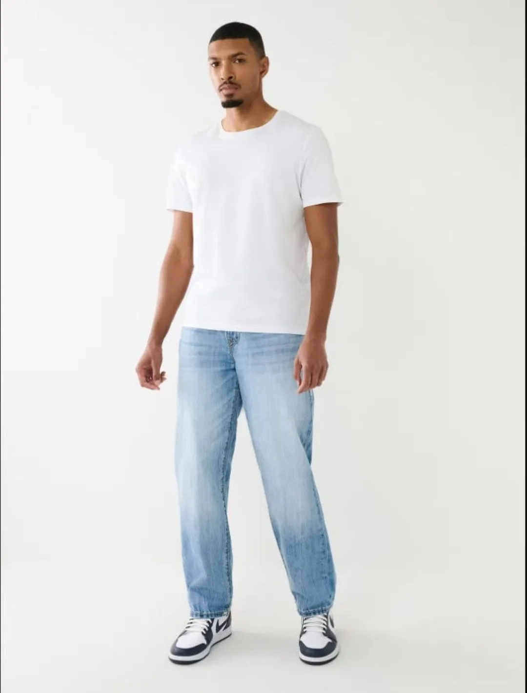 True Religion Super T BOBBY Straight Oversize Fit Blue Mid-Rise Washed Jeans